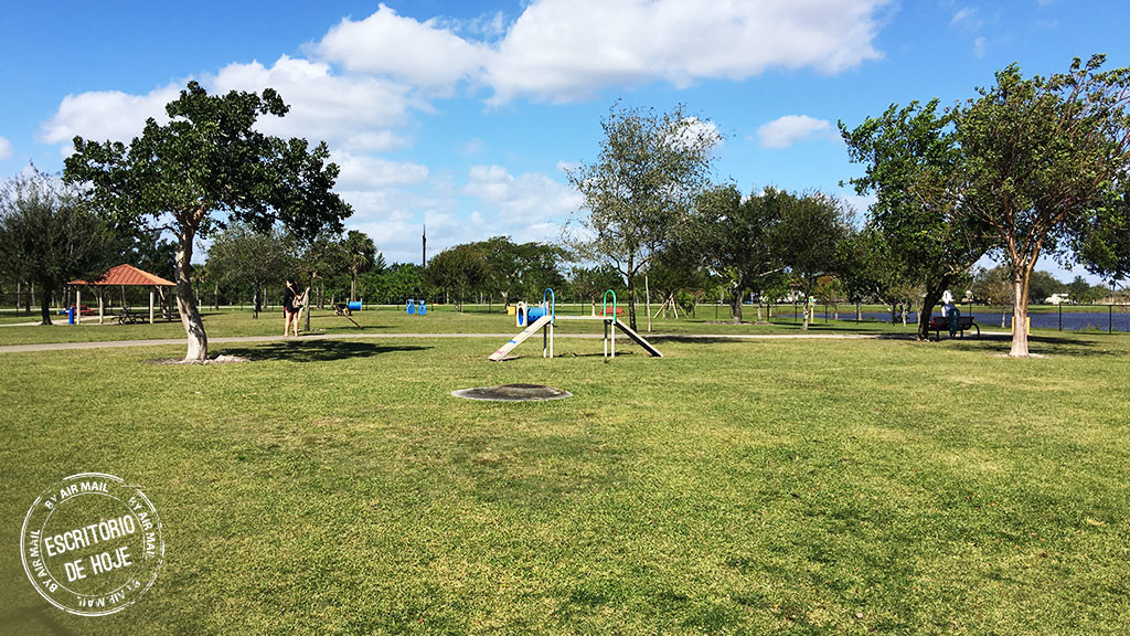 bom-pra-cachorro-parque